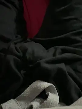 Snapshot of j1991j chatting on 10.21.25 j1991j online show from 10.21.25