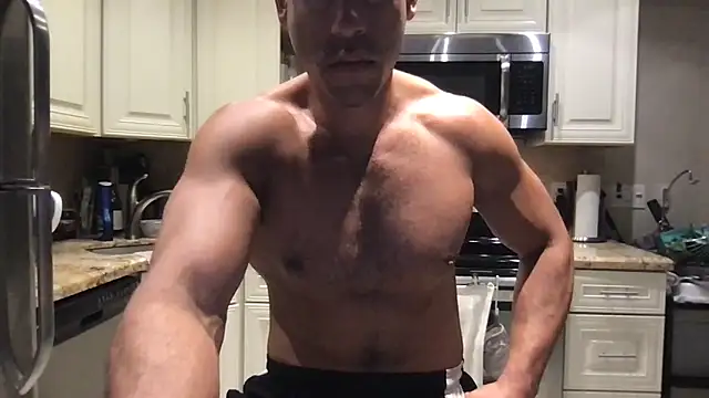 BigGuyMuscle online show from 03.21.25