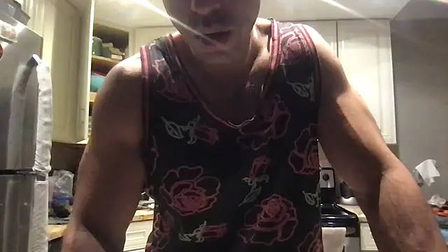 Snapshot of BigGuyMuscle chatting on 03.21.26 BigGuyMuscle online show from 03.21.26