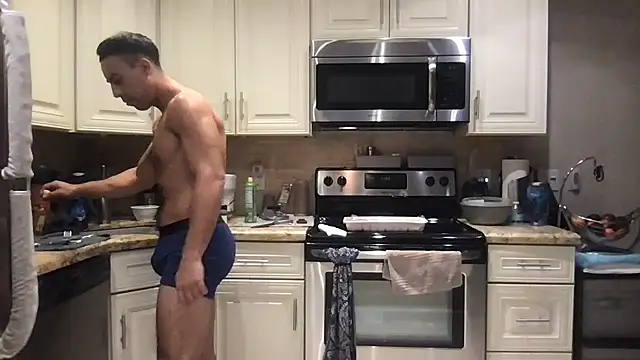 Snapshot of BigGuyMuscle chatting on 03.23.26 BigGuyMuscle online show from 03.23.26