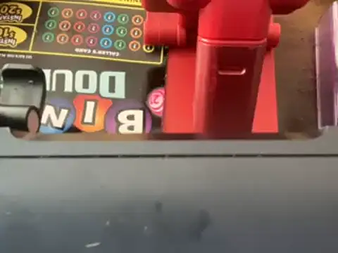 Snapshot of latinacubana chatting on 12.21.24 latinacubana online show from 12.21.24