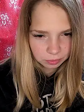 Zuli Kiska online show from 09.14.25