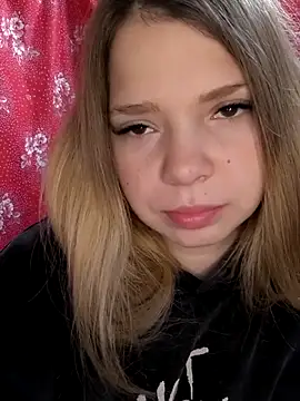 Zuli Kiska online show from 12.05.25