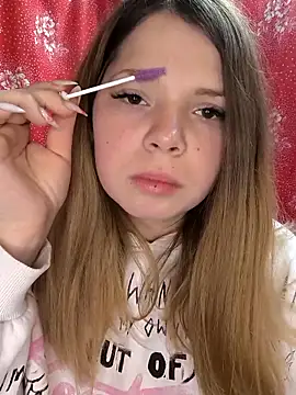 Zuli Kiska online show from 02.28.26