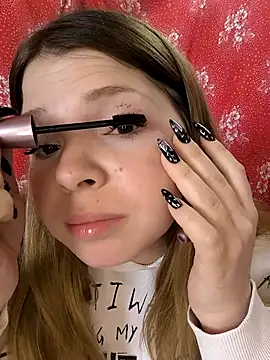 Zuli Kiska online show from 03.12.26