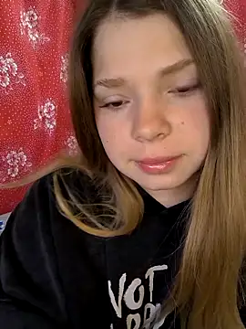 Zuli Kiska online show from 04.14.26