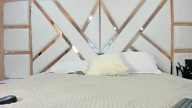 WowAna online show from 03.16.25