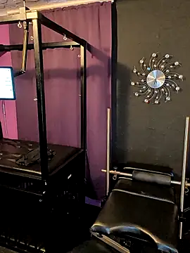 beauty-of-pain online show from 03.22.26