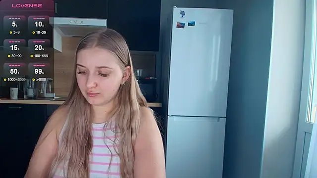 Adr1ana  online show from 02.12.26