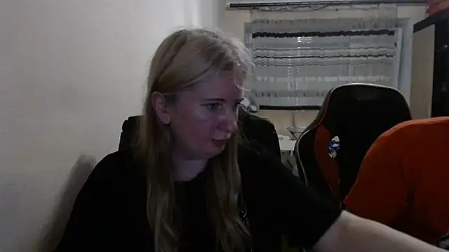 PeterAndJen online show from 06.07.26