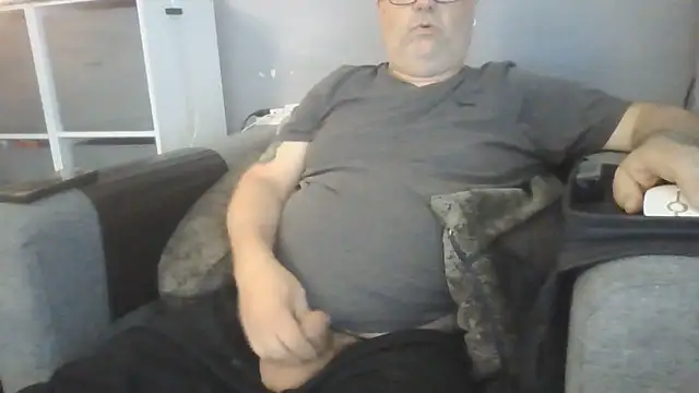 Snapshot of Naturistmale45 chatting on 06.15.26 Naturistmale45 online show from 06.15.26