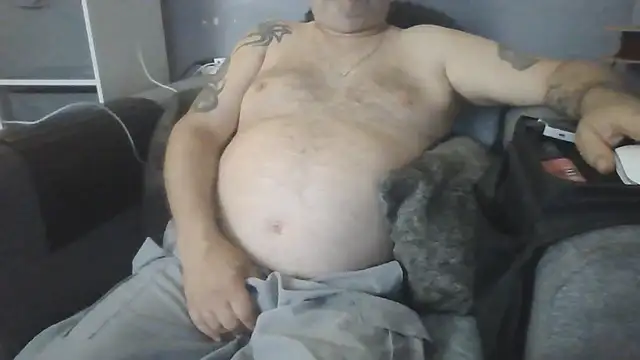 Snapshot of Naturistmale45 chatting on 07.04.26 Naturistmale45 online show from 07.04.26