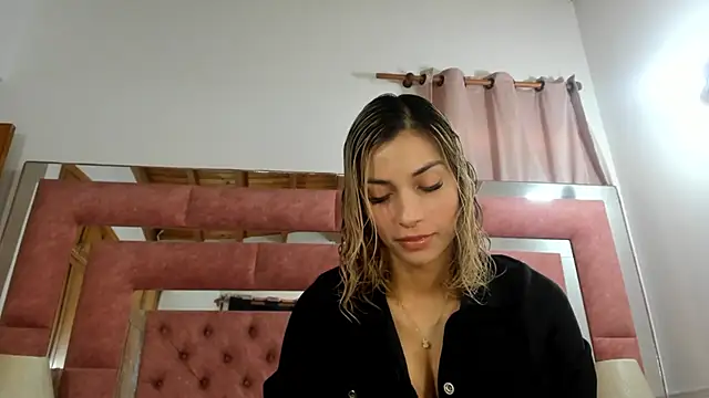 briana wonder69xxx online show from 11.01.25