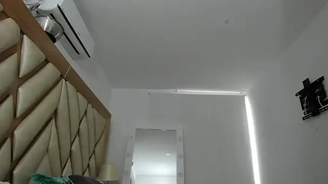 briana wonder69xxx online show from 06.03.26