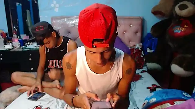 gustavo saaled19 online show from 12.04.24