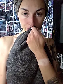 Snapshot of kylie_blck chatting on 03.03.26 kylie blck online show from 03.03.26