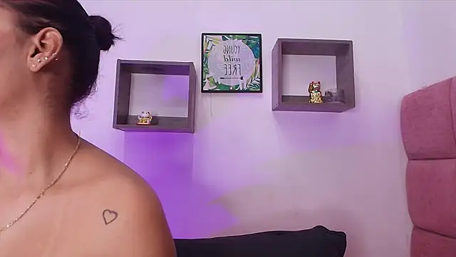 lorrayne  online show from 02.13.25