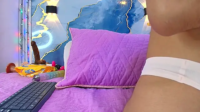 lorrayne  online show from 01.09.26