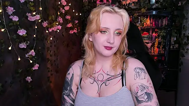 AsheLucker online show from 06.04.26