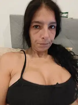 Snapshot of Sposini69 chatting on 07.18.26 Sposini69 online show from 07.18.26