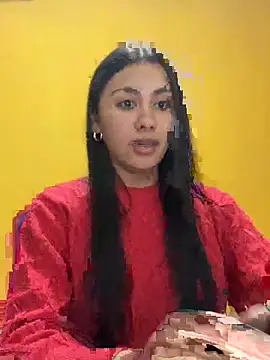 Snapshot of Ambar_pe_ chatting on 01.04.25 Ambar pe online show from 01.04.25