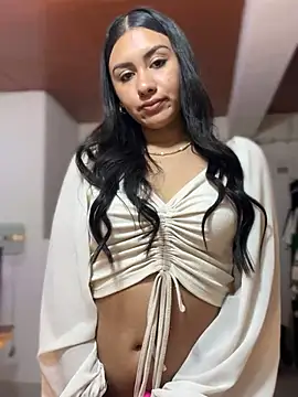Snapshot of Ambar_pe_ chatting on 01.12.25 Ambar pe online show from 01.12.25