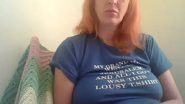 Snapshot of MssAngela chatting on 09.26.25 MssAngela online show from 09.26.25