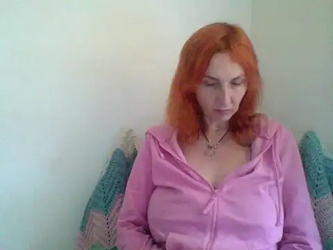 Snapshot of MssAngela chatting on 10.23.25 MssAngela online show from 10.23.25