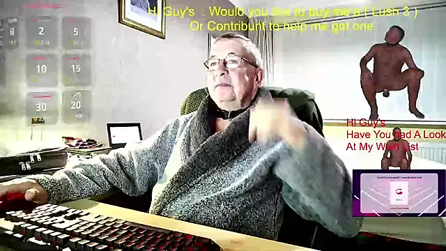 Snapshot of Aandy62 chatting on 12.10.24 Aandy62 online show from 12.10.24