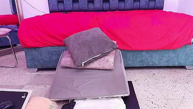 Snapshot of IsiisLovei chatting on 03.06.26 IsiisLovei online show from 03.06.26