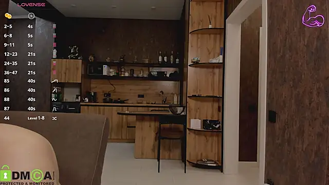 Model Mike online show from 04.07.26