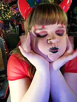 VelvetDiablo online show from 12.06.24