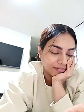 Snapshot of Ivanna2 chatting on 02.08.26 Ivanna2 online show from 02.08.26