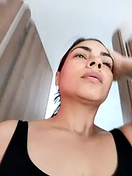 Snapshot of Ivanna2 chatting on 02.16.26 Ivanna2 online show from 02.16.26