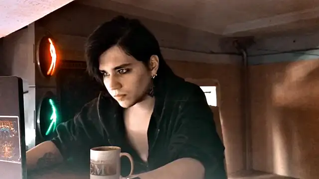 Snapshot of sademobeer chatting on 02.21.26 sademobeer online show from 02.21.26