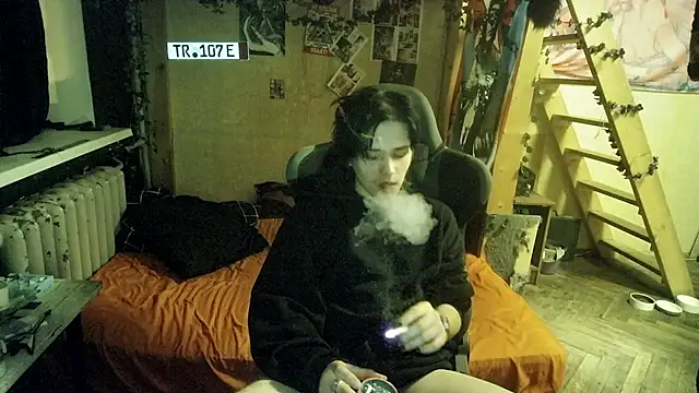 Snapshot of sademobeer chatting on 02.23.26 sademobeer online show from 02.23.26