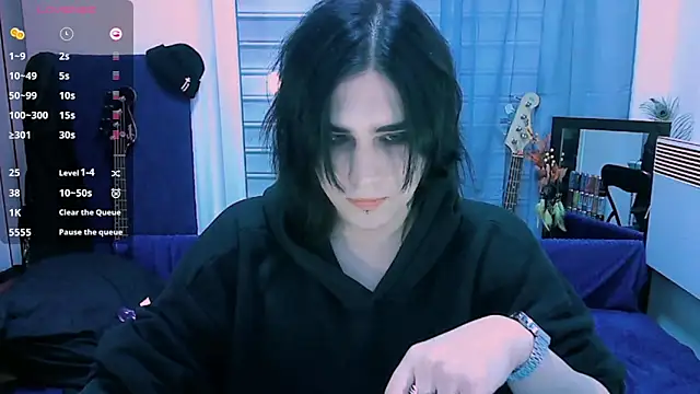 Snapshot of sademobeer chatting on 06.01.26 sademobeer online show from 06.01.26