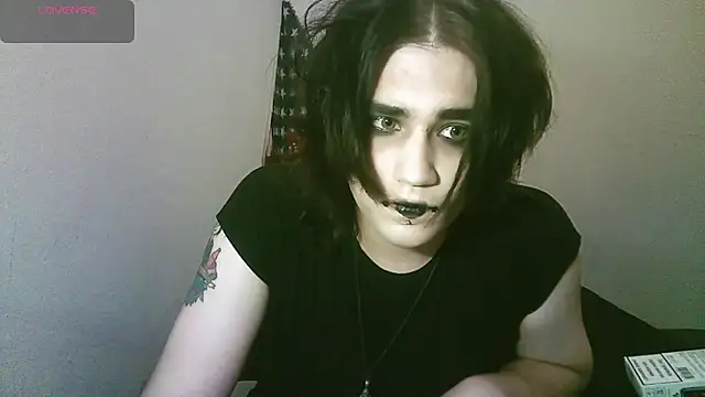 Snapshot of sademobeer chatting on 07.13.26 sademobeer online show from 07.13.26
