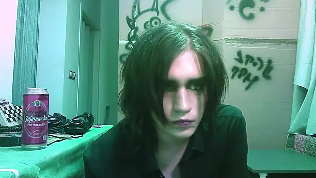 Snapshot of sademobeer chatting on 07.22.26 sademobeer online show from 07.22.26
