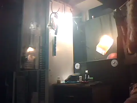 Snapshot of slutviki chatting on 02.20.26 slutviki online show from 02.20.26