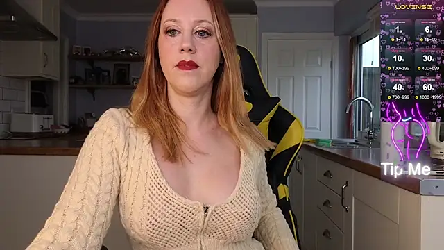 stripmequick online show from 02.12.25