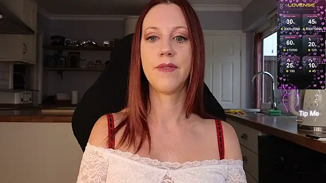 stripmequick online show from 10.10.25