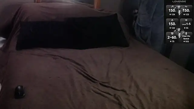 MaxRouger online show from 04.13.26