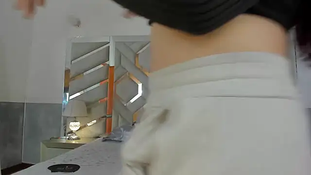 alexandra fire69x online show from 02.05.26