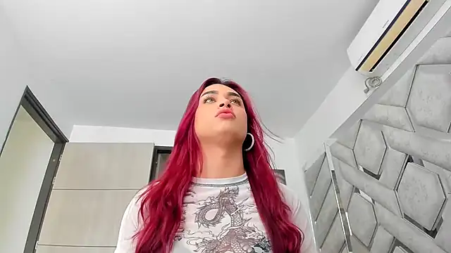 alexandra fire69x online show from 05.18.26