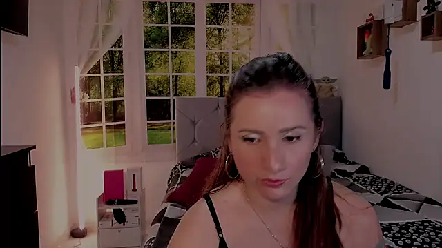 Snapshot of vanessabrown_ chatting on 05.28.26 vanessabrown online show from 05.28.26
