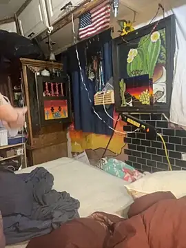 Snapshot of 1-800-FUCKYOU chatting on 01.22.25 1-800-FUCKYOU online show from 01.22.25