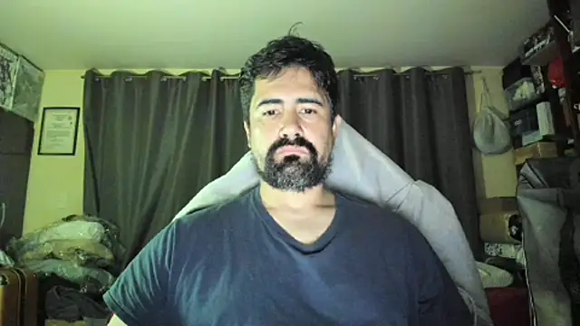 Snapshot of VonDoomdelToro chatting on 01.19.26 VonDoomdelToro online show from 01.19.26