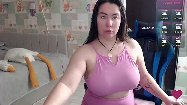 Snapshot of Korolek12 chatting on 02.20.26 Korolek12 online show from 02.20.26