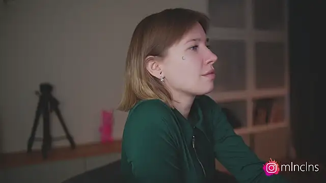 melanielwithu online show from 04.26.26